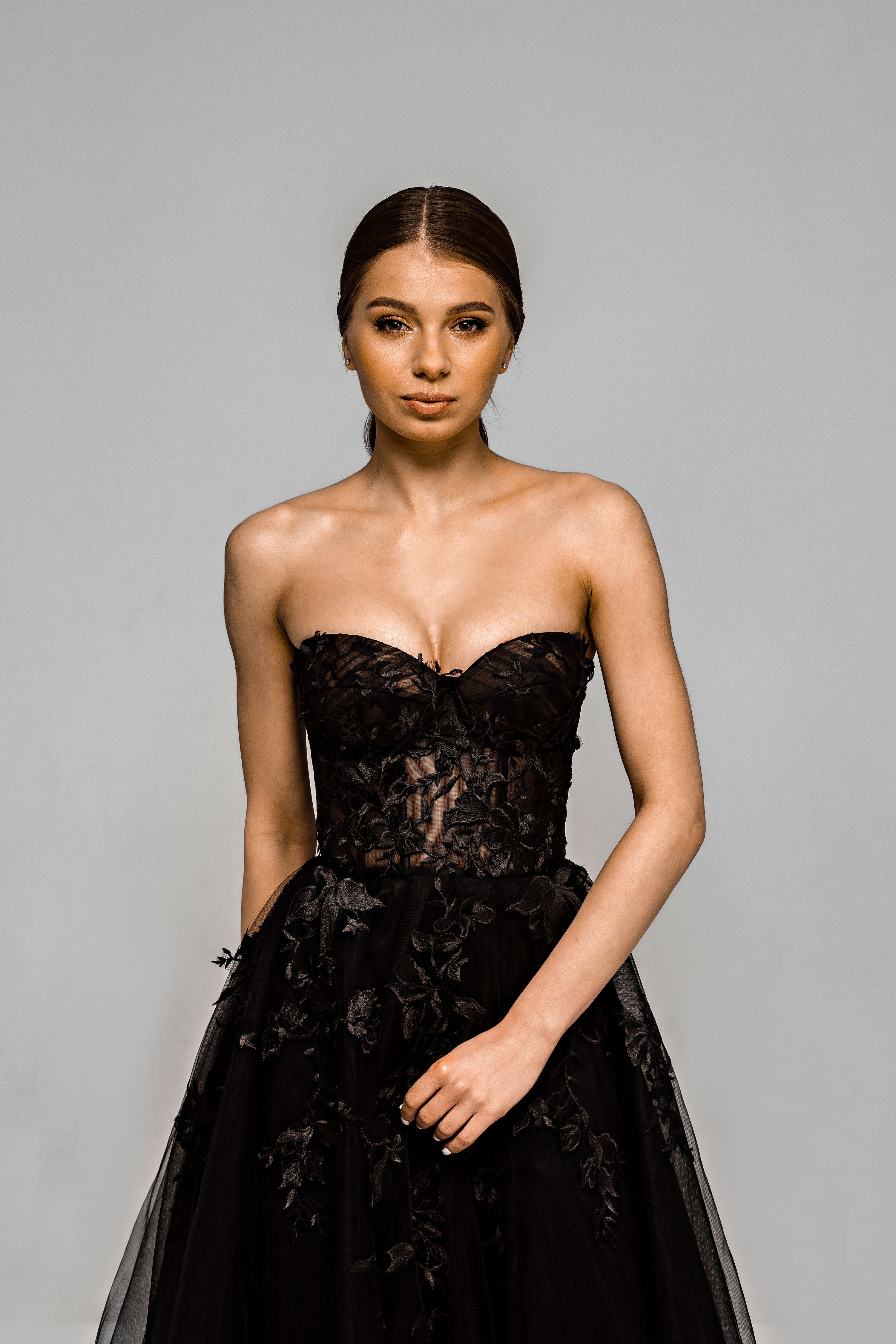 "Demia" Black Corset Wedding Dress with Lace-Adorned Mesh Skirt