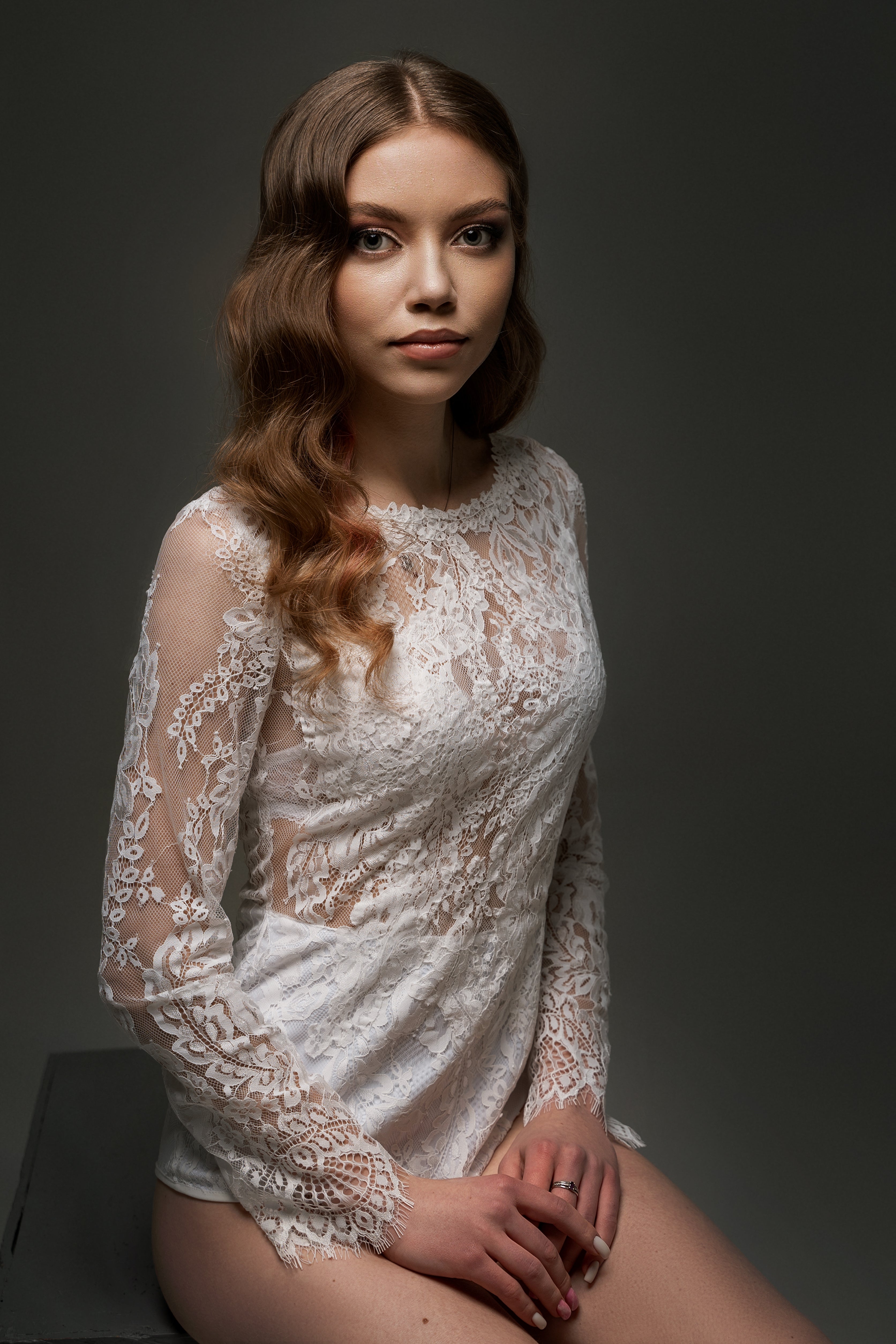 Bridal Lace Long Sleeves Closed Neck Bodysuit