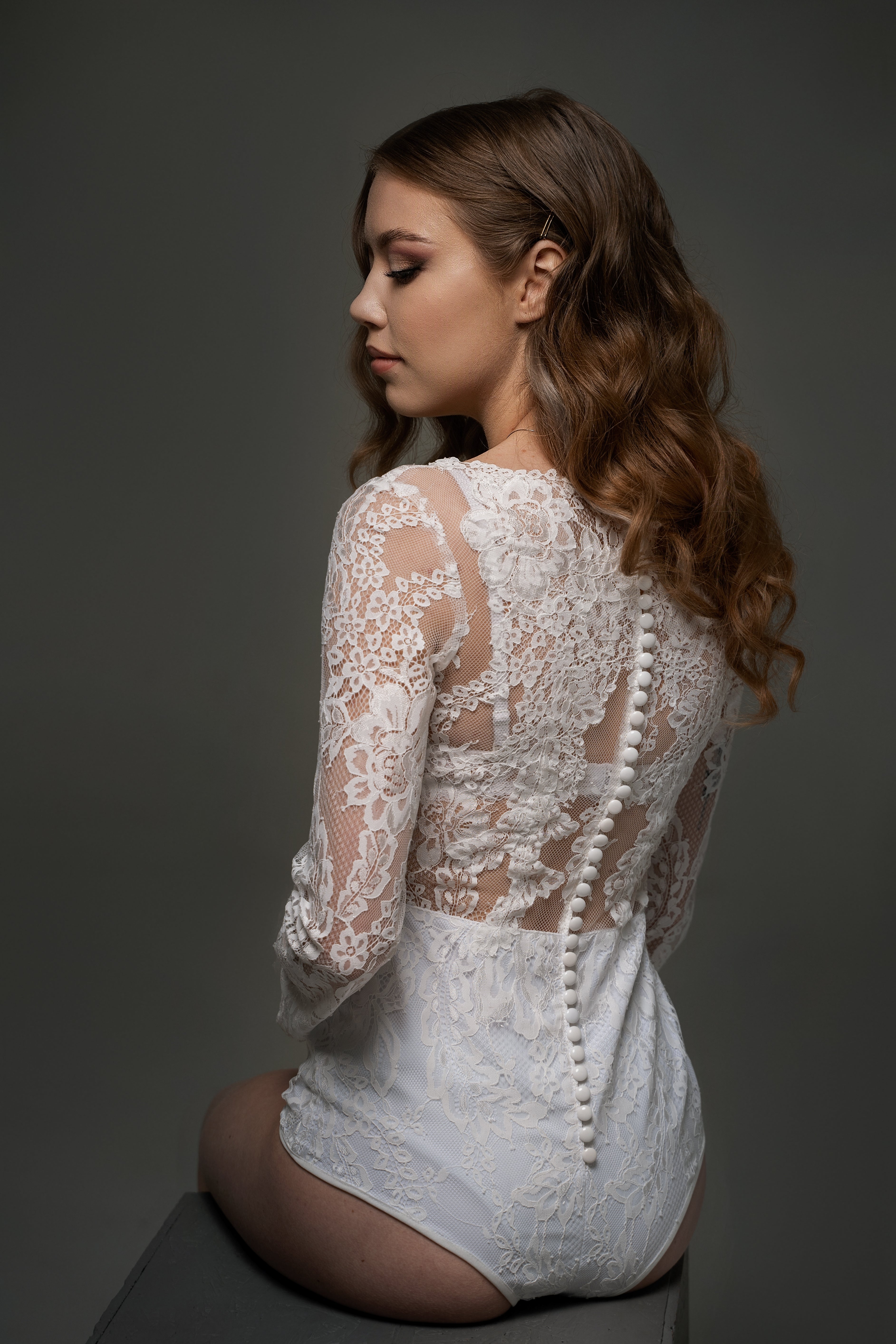 Bridal Lace Long Sleeves Closed Neck Bodysuit