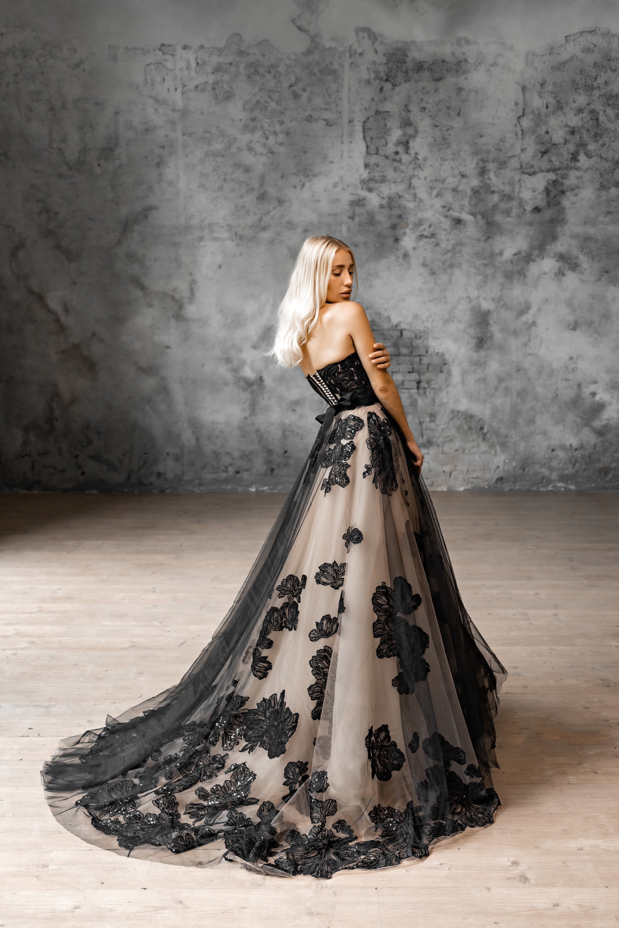 "Lora" Embroidery lace black-nude wedding dress