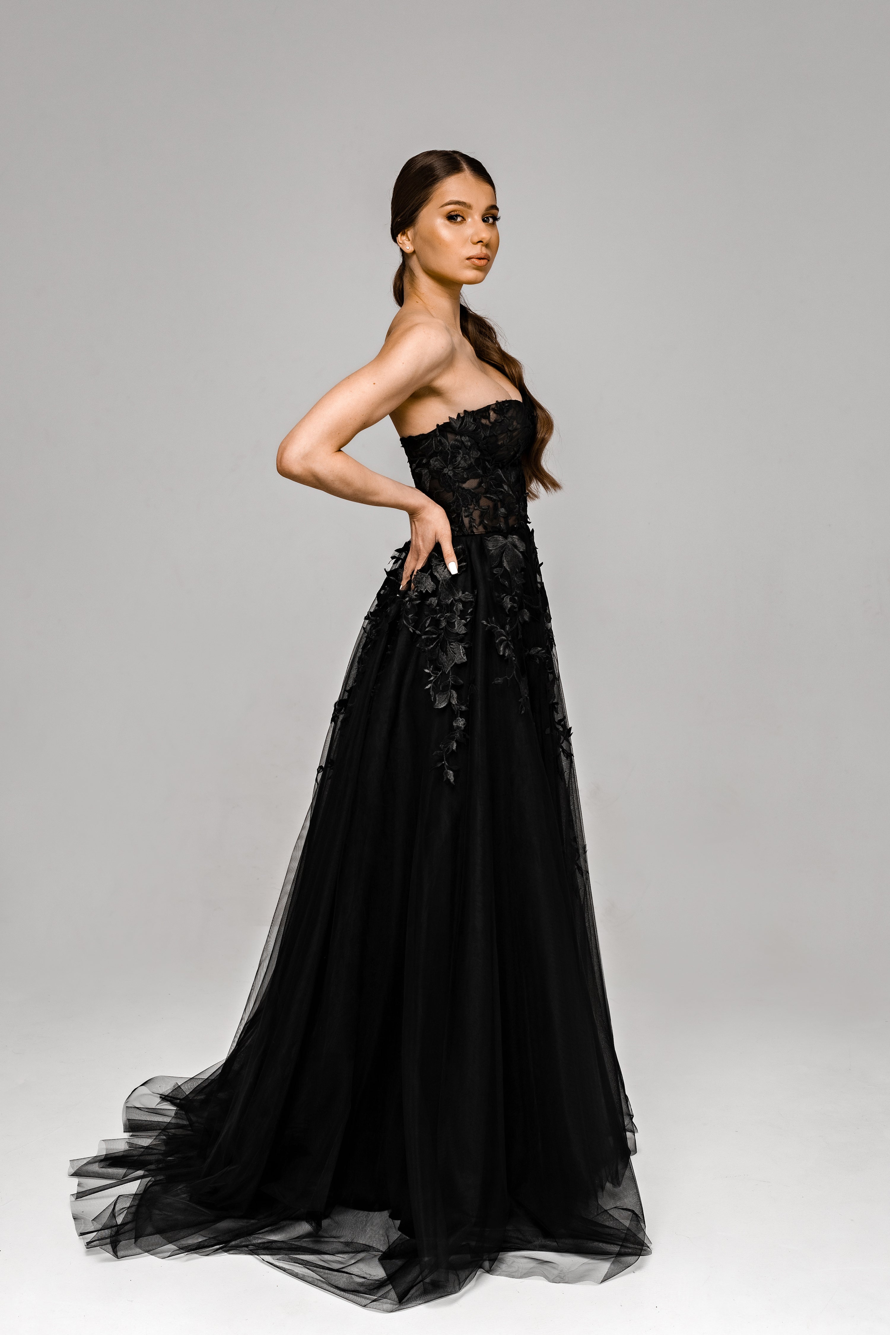 "Demia" Black Corset Wedding Dress with Lace-Adorned Mesh Skirt