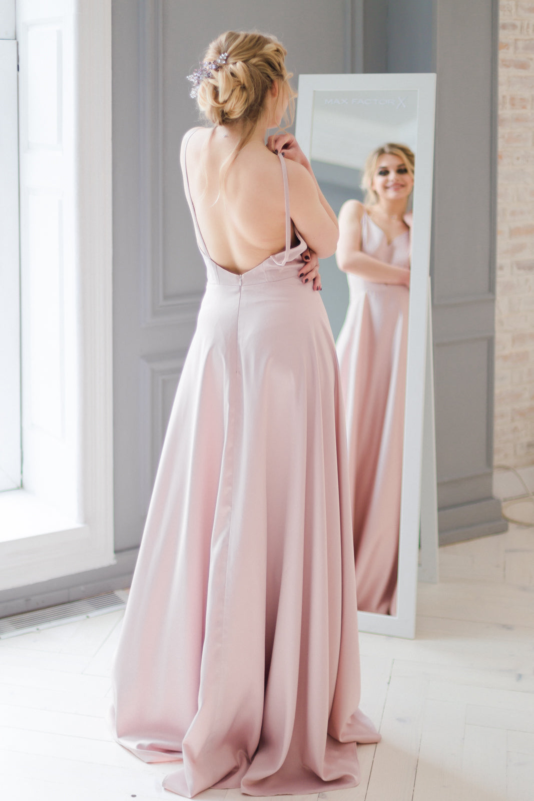 "Sakura" Powdery knitted lace wedding dress